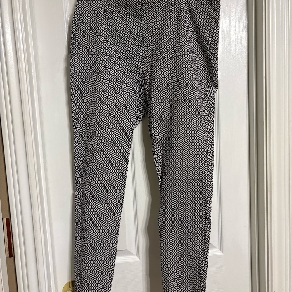 Michael Kors Black and White Geometric Ankle Pants